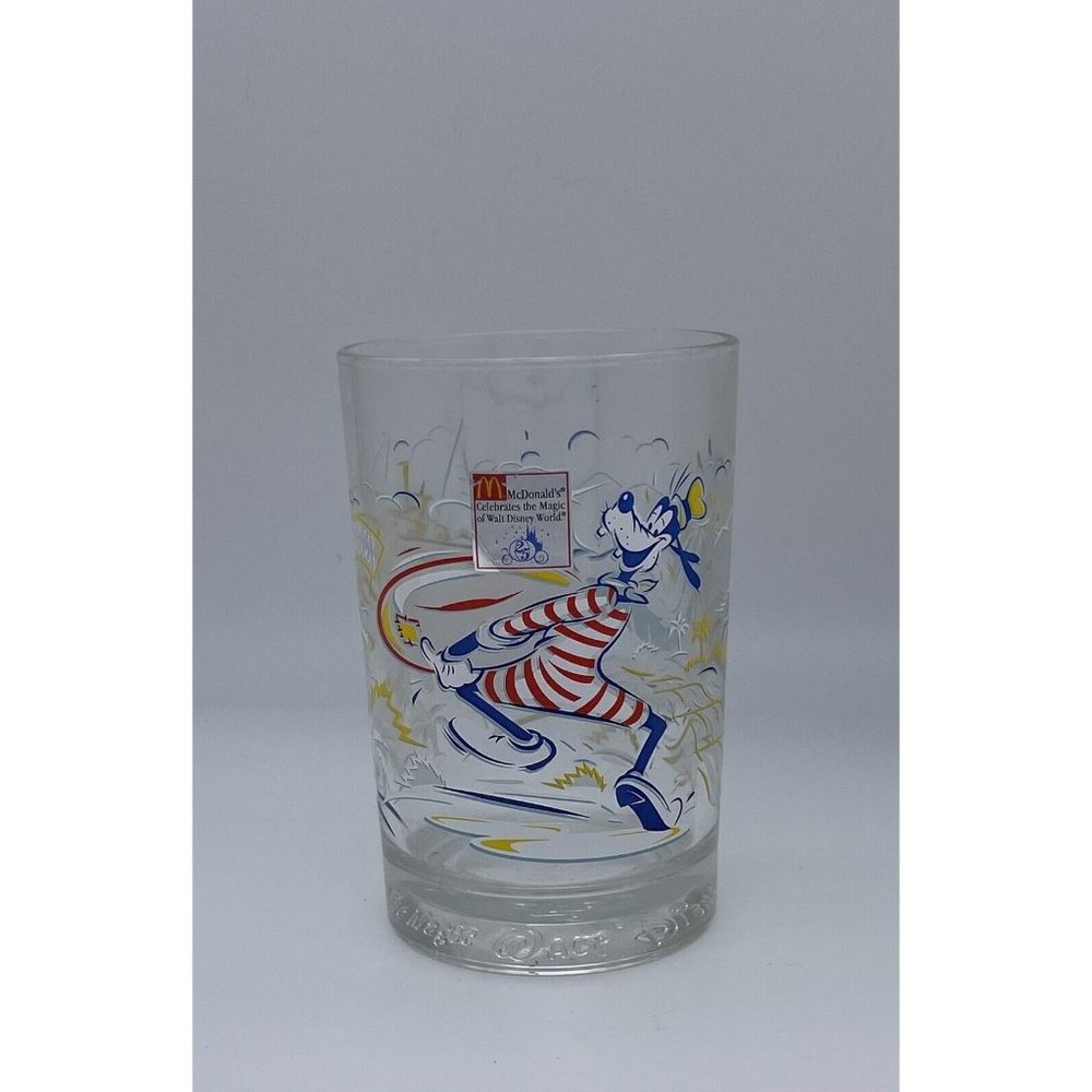 McDonald's Walt Disney World 25th Anniversary Remember The Magic Goofy Glass Cup